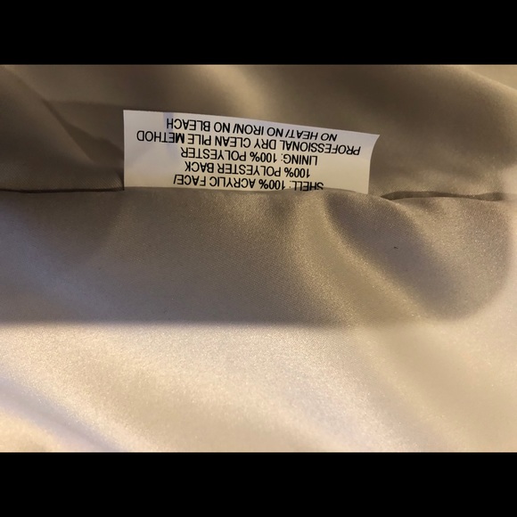 Faux fur jacket - Picture 3 of 4